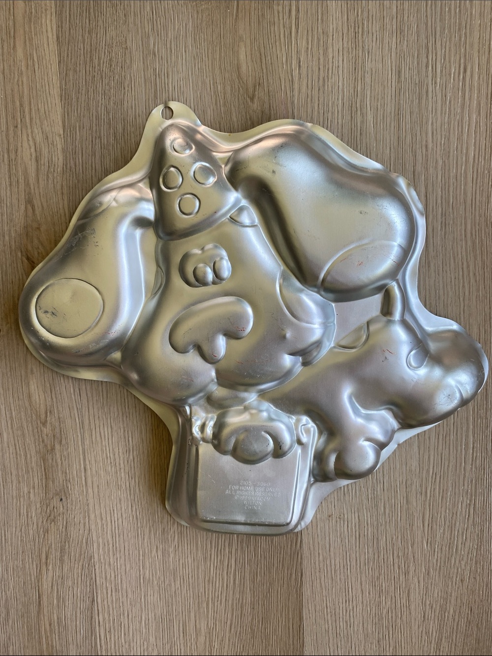 Wilton Blue’s Clues Cake Pan 1999 Viacom Aluminum Baking Mold #2105-3060 Vintage